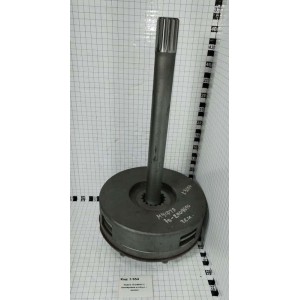 Муфта 70-2409010 блокировки (в сборе с валом)